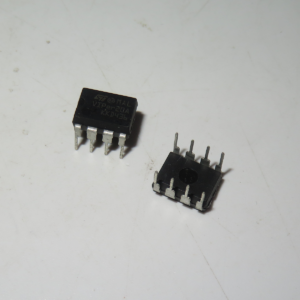 VIPer20A STMicroelectronics Offline Flyback PWM Switching Power IC 700V 0.5A Pentawatt-5 Through Hole
