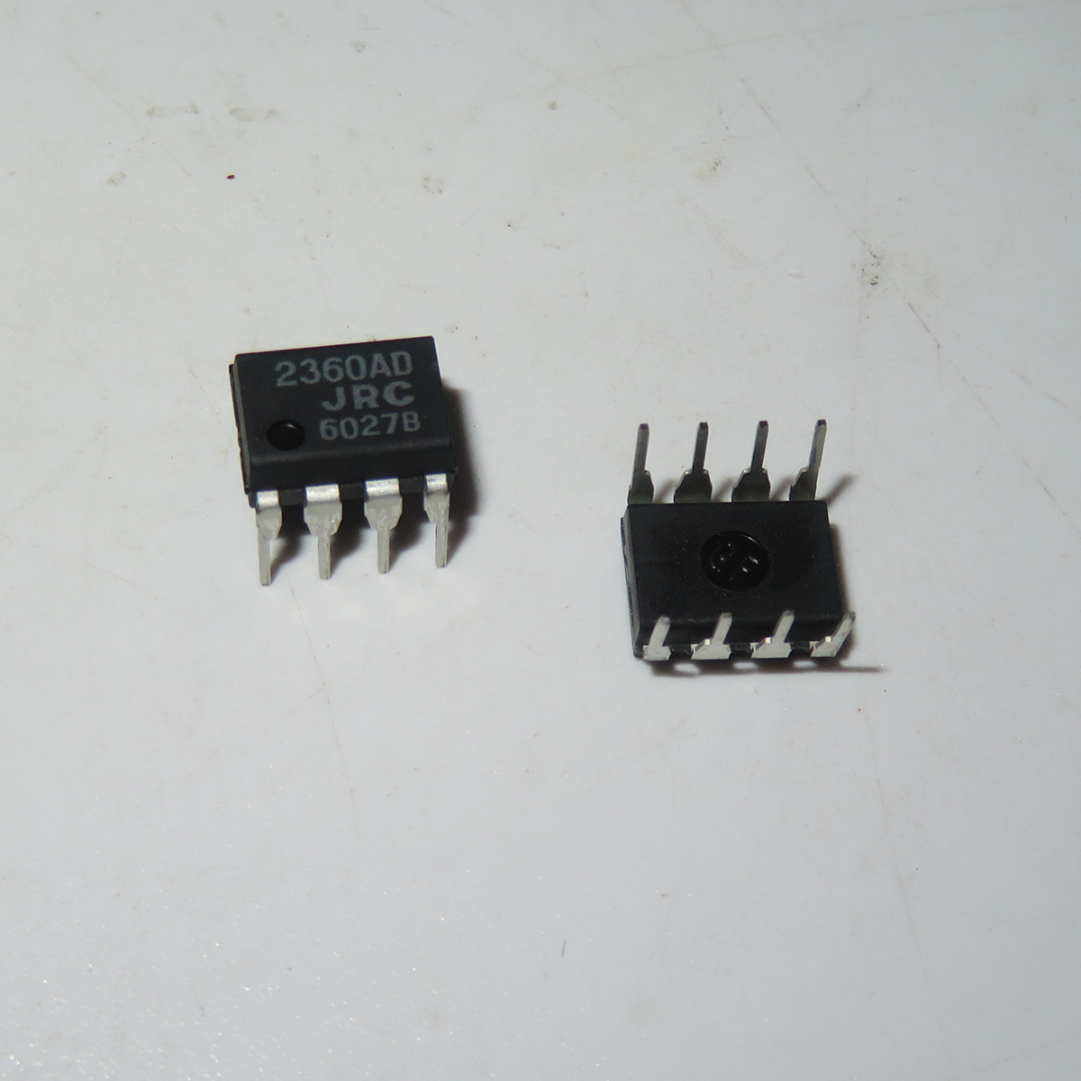 NJM2360AD JRC DC-DC Boost Converter IC 1.5MHz 250mA DIP8 Through Hole 2.7V~4.5V Input