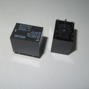 G5LE-14 24VDC SPDT PCB Power Relay 10A 250VAC Through Hole Relay